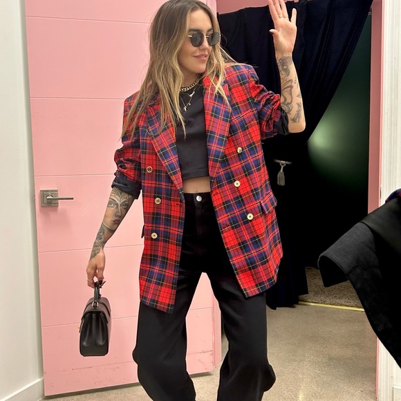 Meet your Posher, Kate - Picture 1 of 1